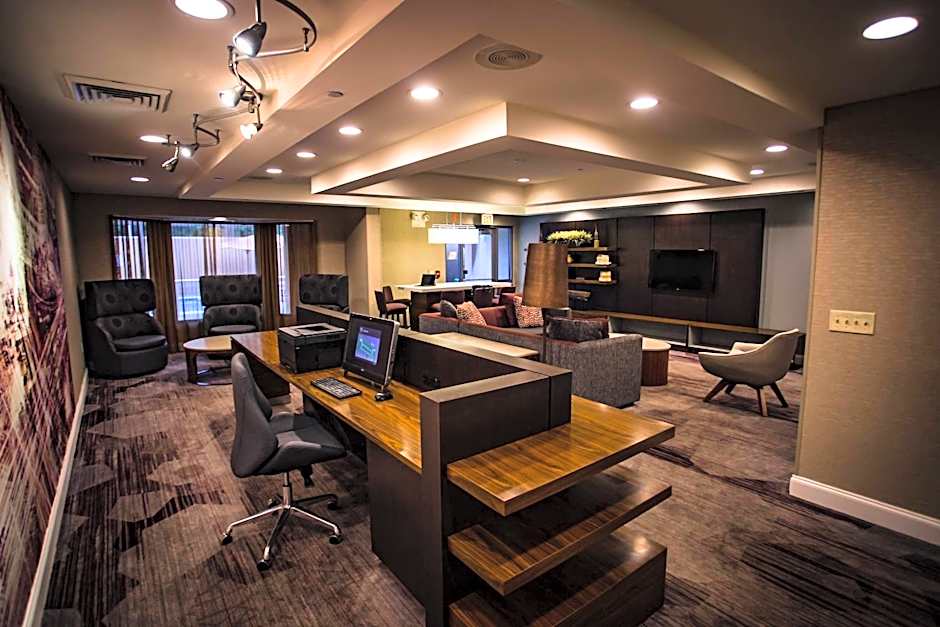 Courtyard by Marriott Memphis East/Bill Morris Parkway