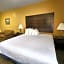 Days Inn & Suites by Wyndham Pasadena