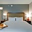 Hampton Inn & Suites Detroit/Troy