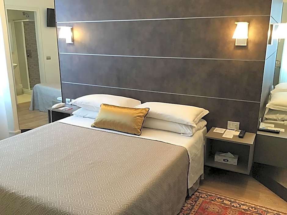 Hotel La Nuova Rotaia