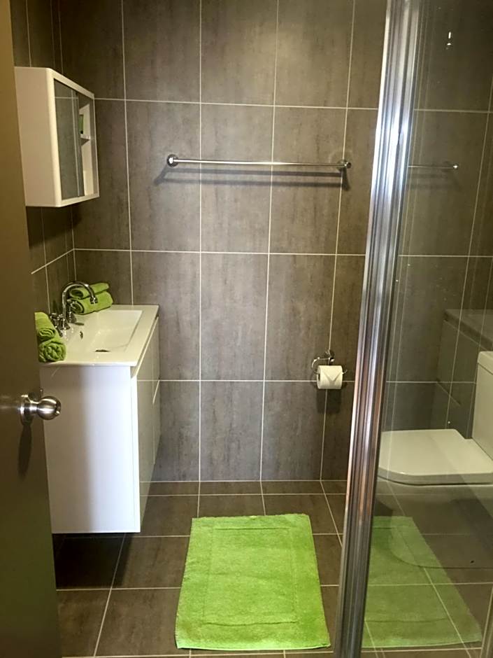 Sinclairs Country Retreat - Adults Only