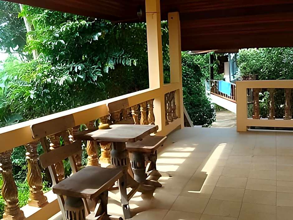 Lucky Resort – Ko Pha Ngan, UT