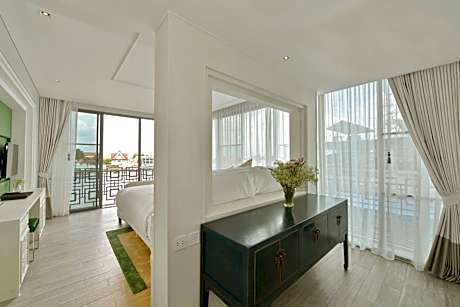 Riva Arun Grand Deluxe