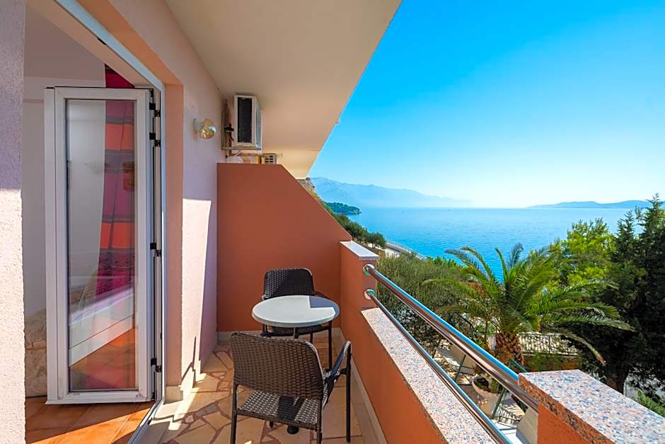 Adriatic Blue Apartments