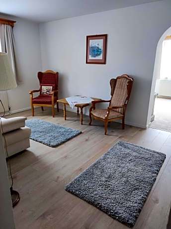 Family Room with Mountain View