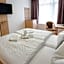 Sonnenschein Hotel & Apartments