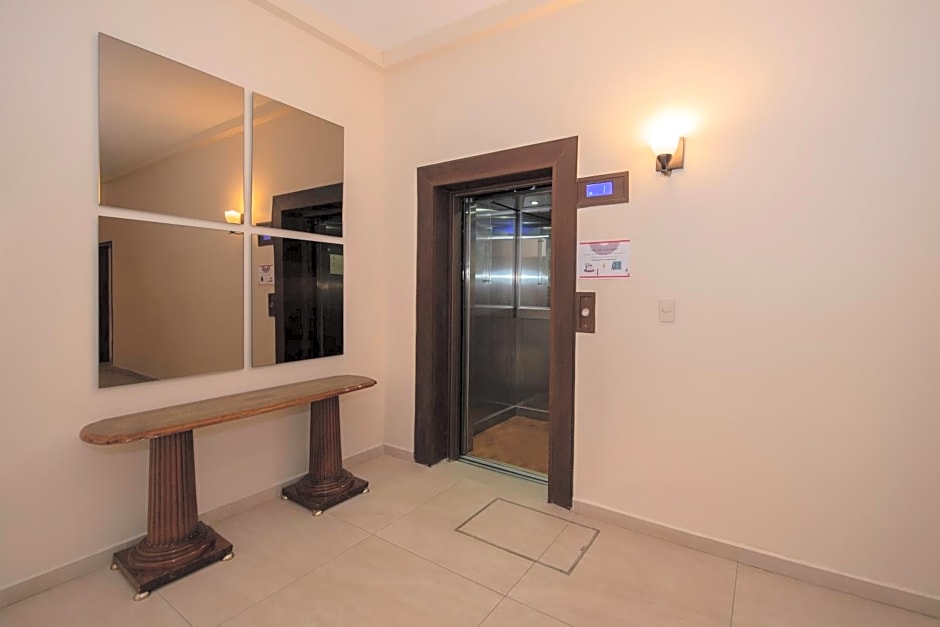 Hotel Senorial