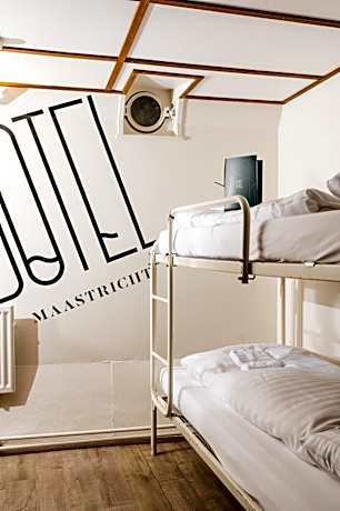 Twin Room with Shared Bathroom