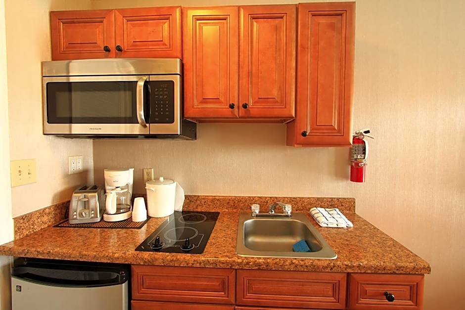 Colton Court Motor Inn