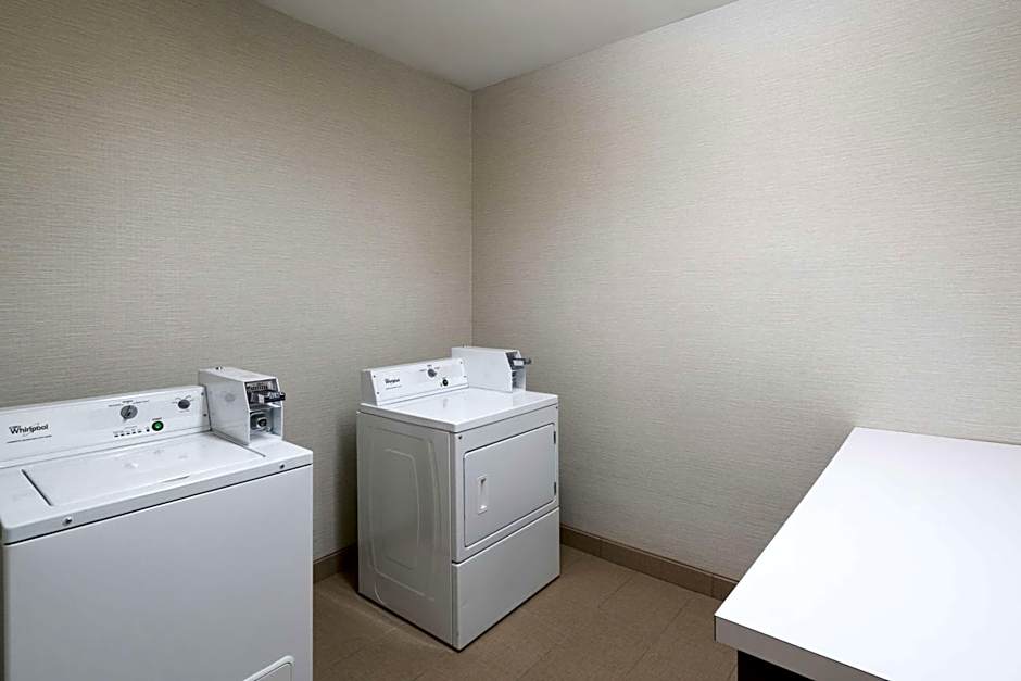 Hampton Inn By Hilton Marion