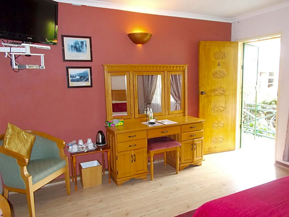 Shamrock Arms Guest Lodge