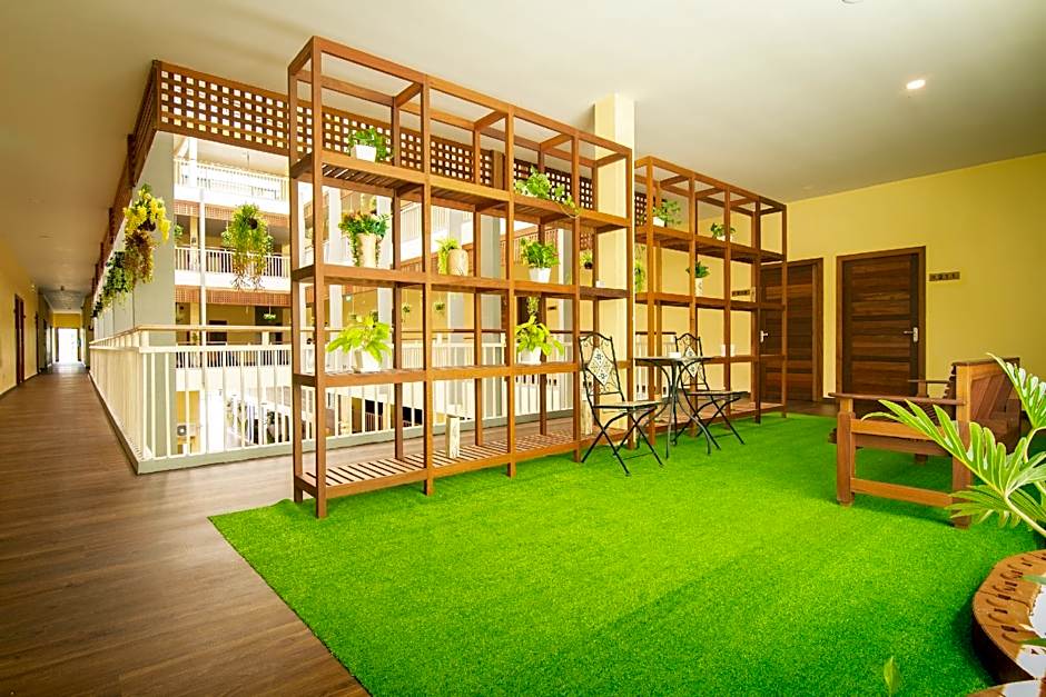 NonNee Lampang Hotel