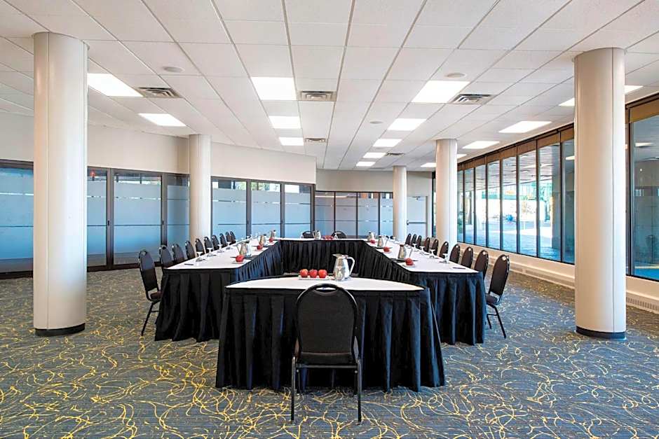 Delta Hotels by Marriott Regina