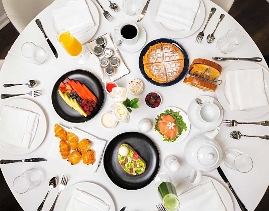 Regency Miami Airport by Sonesta