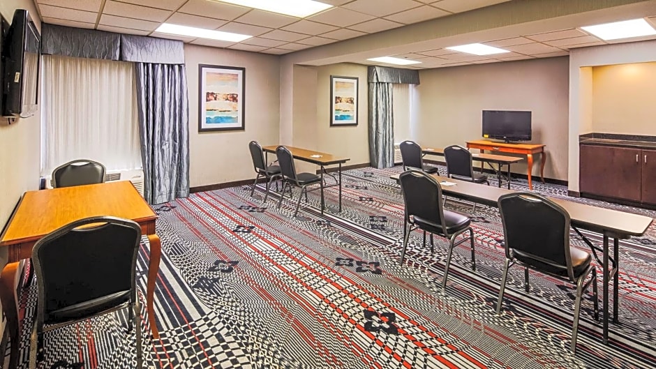 The Hotel at Dayton South