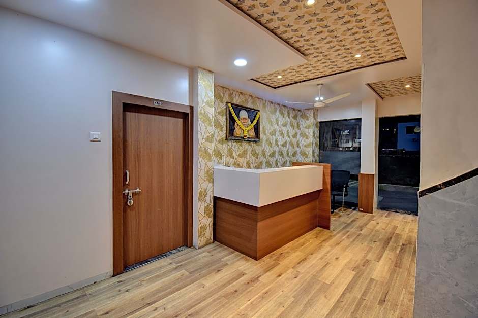 HOTEL D GRAND