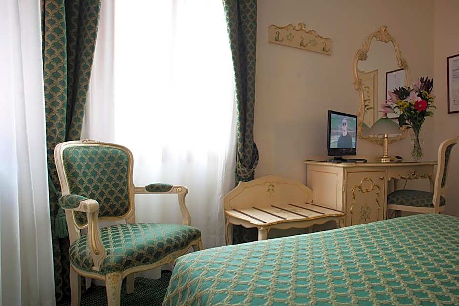 Hotel Commercio & Pellegrino