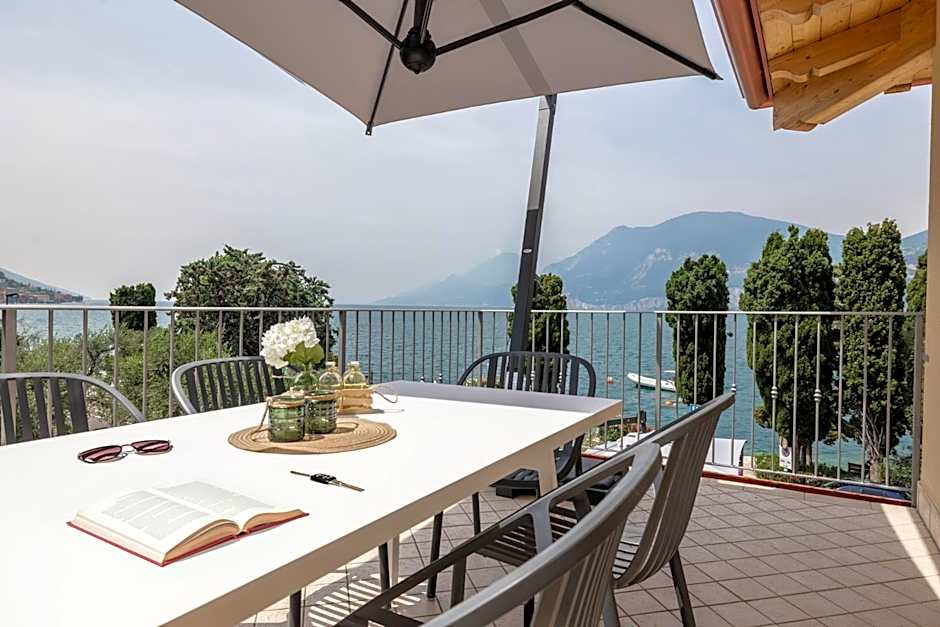 June Stay Lake Garda