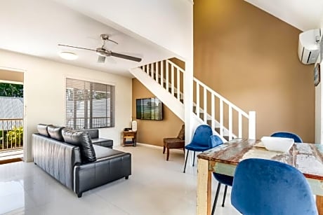 Deluxe - Smart Suite