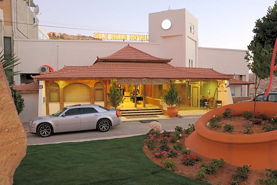 Silk Road Hotel
