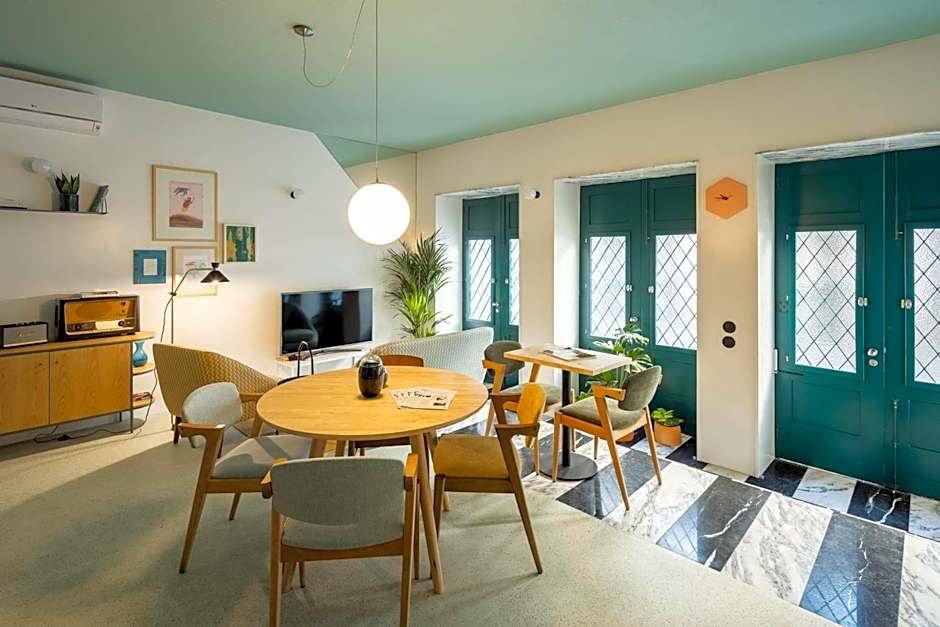 Covelo - The Original Rooms and Suites