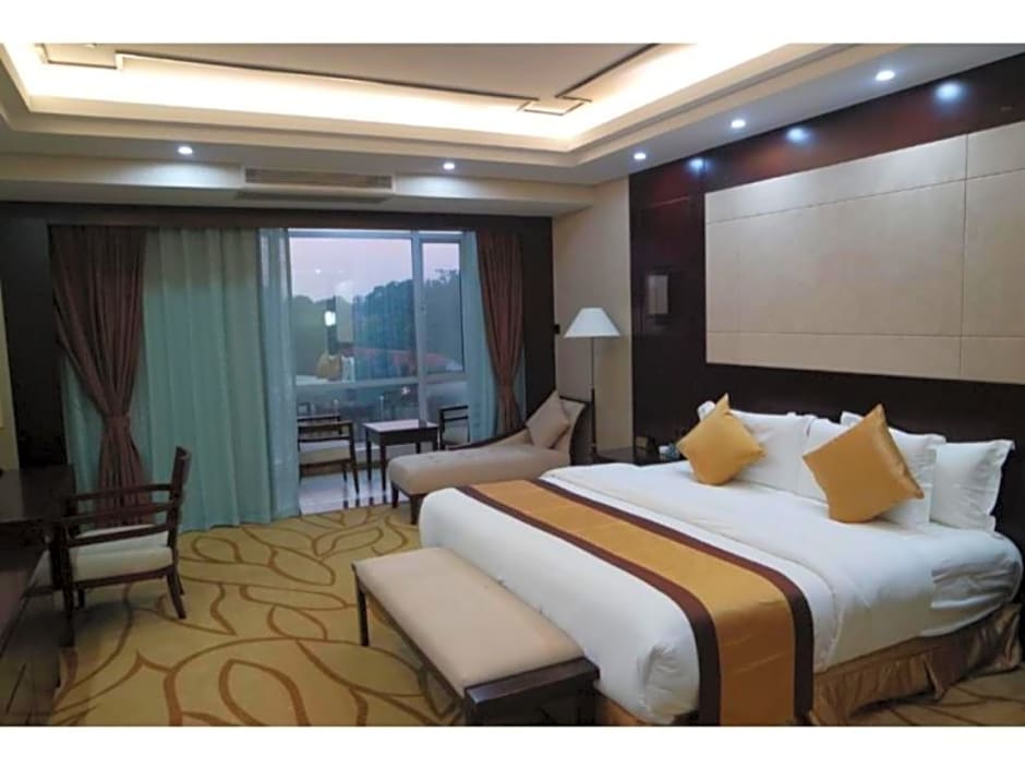 Kololo Courts Hotel And Restaurant