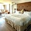 Misty Waves Boutique Hotel