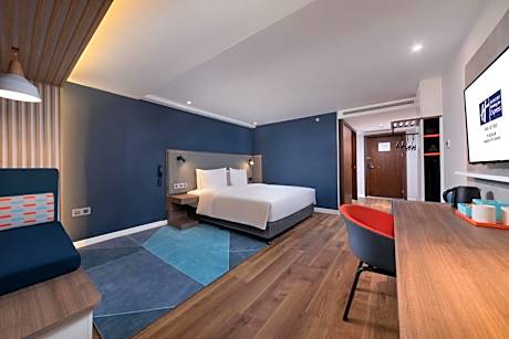 Standard King Room - Disability Access