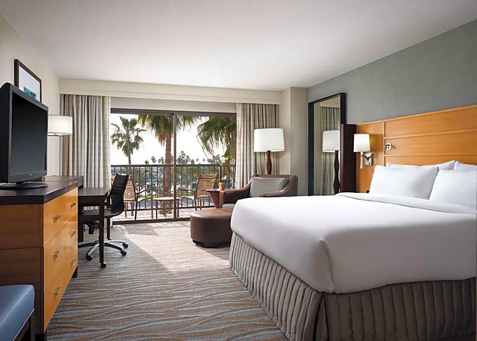 Sonesta Redondo Beach & Marina