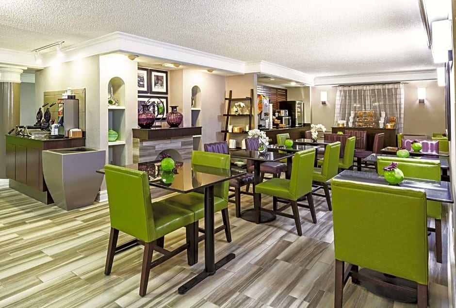 La Quinta Inn & Suites by Wyndham Midland