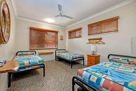 Bed in 3-Bed Superior Mixed Dormitory