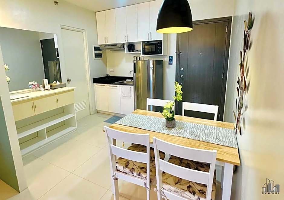 Best OneBR Condo with Balcony Near Puerto Princesa Airport - B2 6Diamond