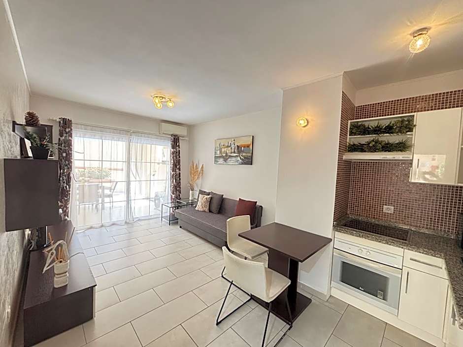 Yucca Park ApartHotel