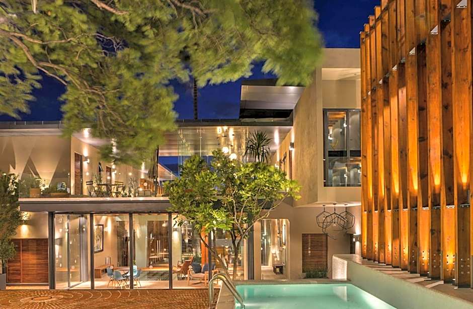Hotel Criol