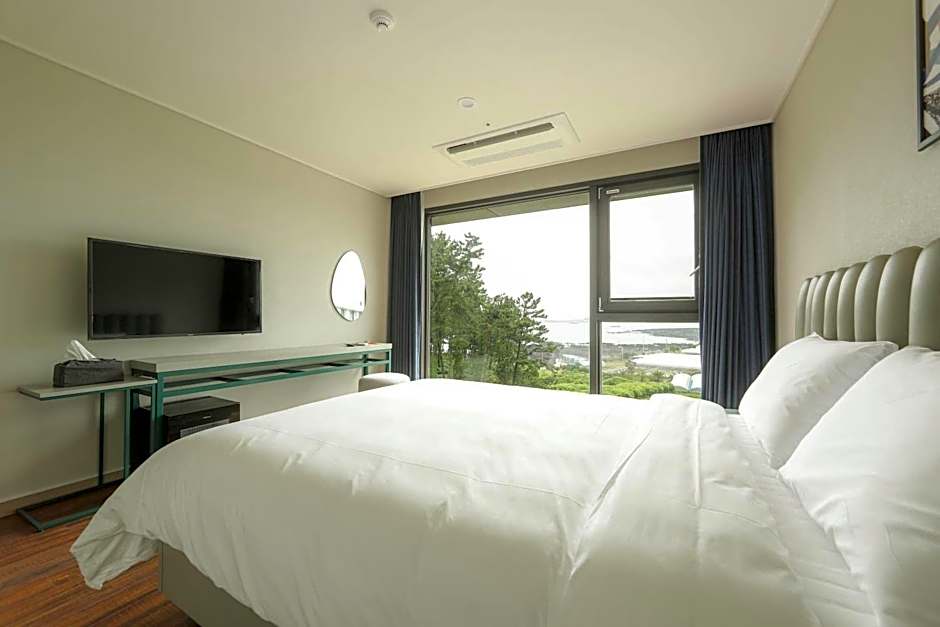 Hotel Seogwipean