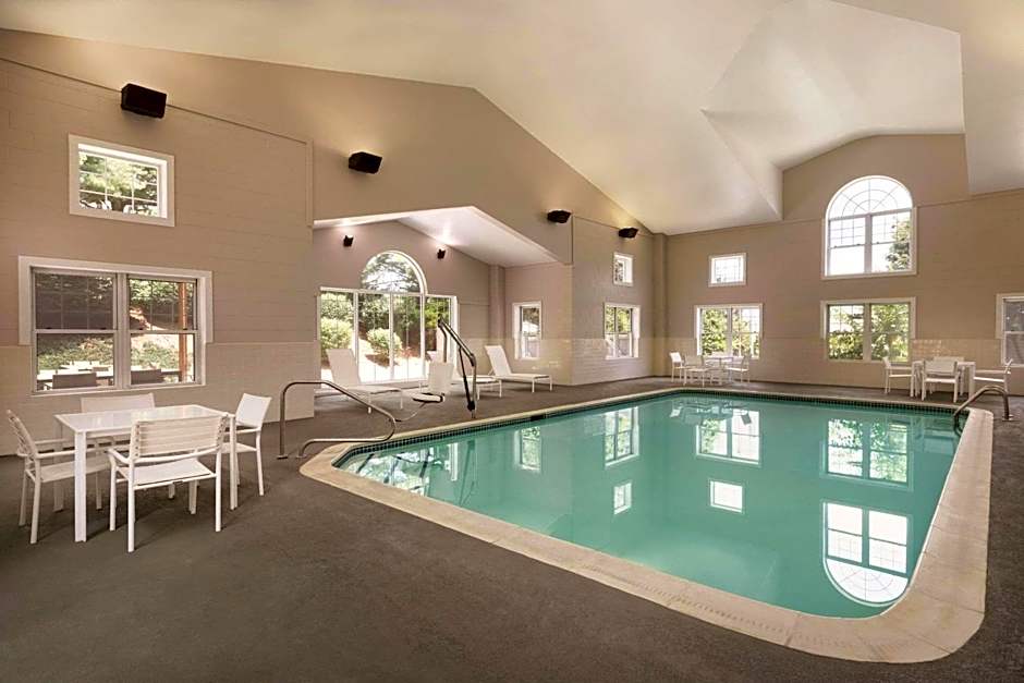 Country Inn & Suites by Radisson, Roanoke, VA
