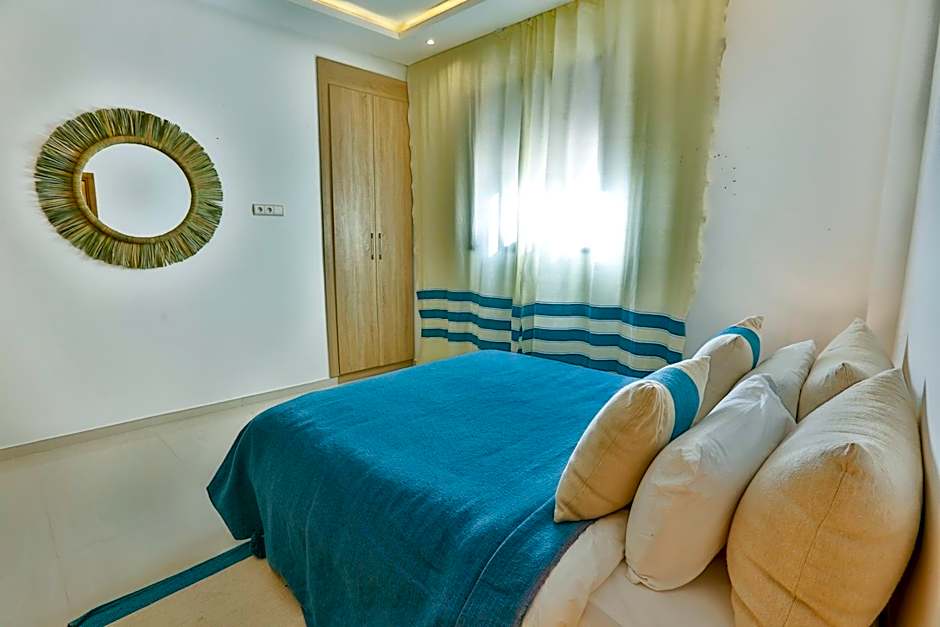 Hanah Apartments