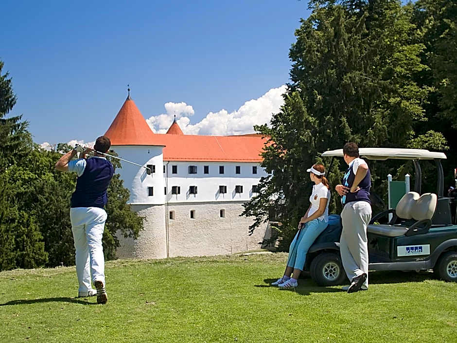 Mokrice Castle Estate
