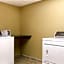 Country Inn & Suites by Radisson, Fergus Falls, MN