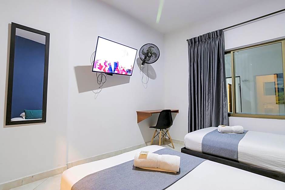 Hotel Balcones de la 70