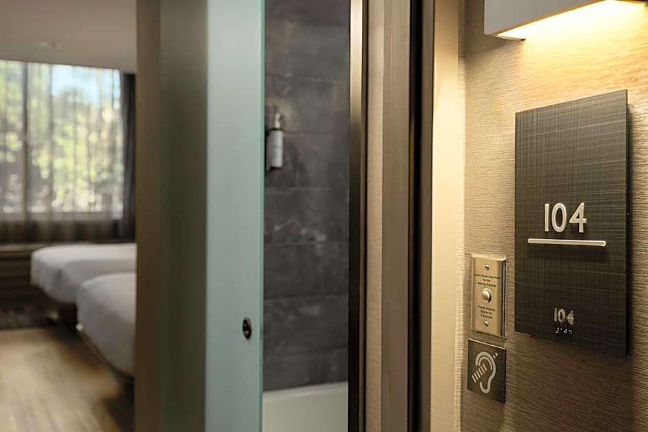 AC Hotel by Marriott Pleasanton