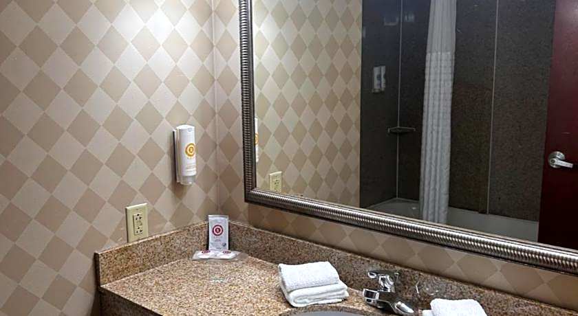 Comfort Inn & Suites Madisonville