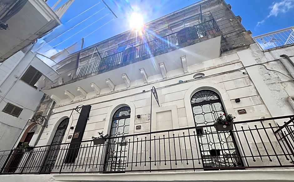 La Bella Ostuni Suites