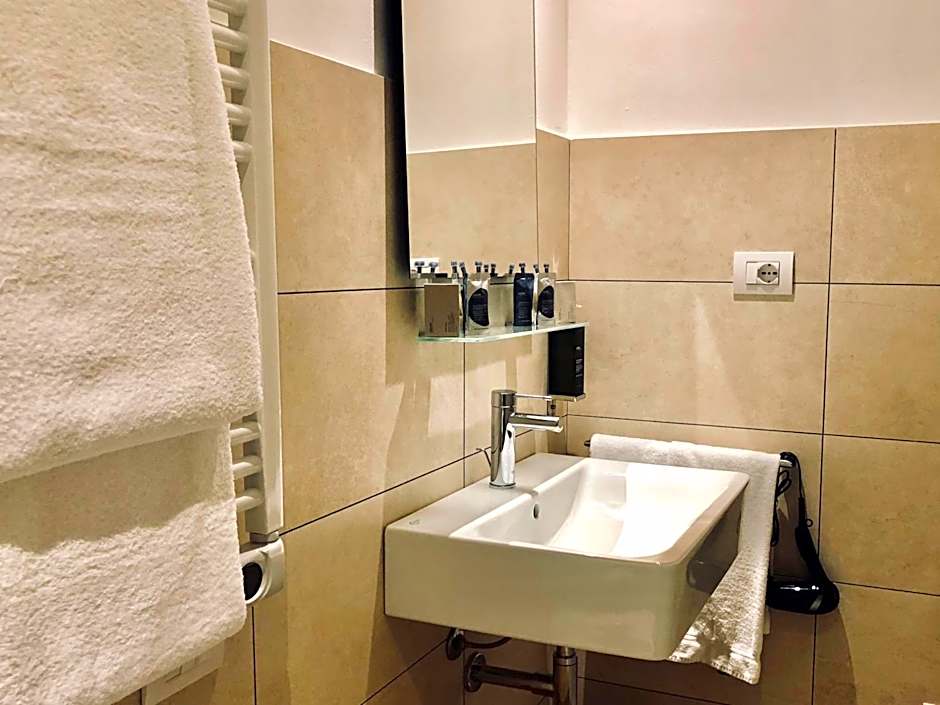 Palazzina B - Contemporary Studio