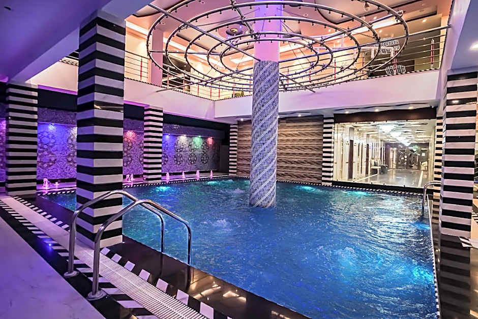HOTEL ALLISHAN