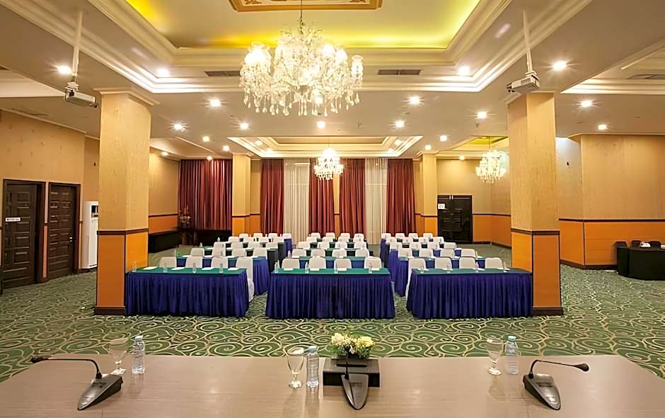 Grand Q Hotel Gorontalo