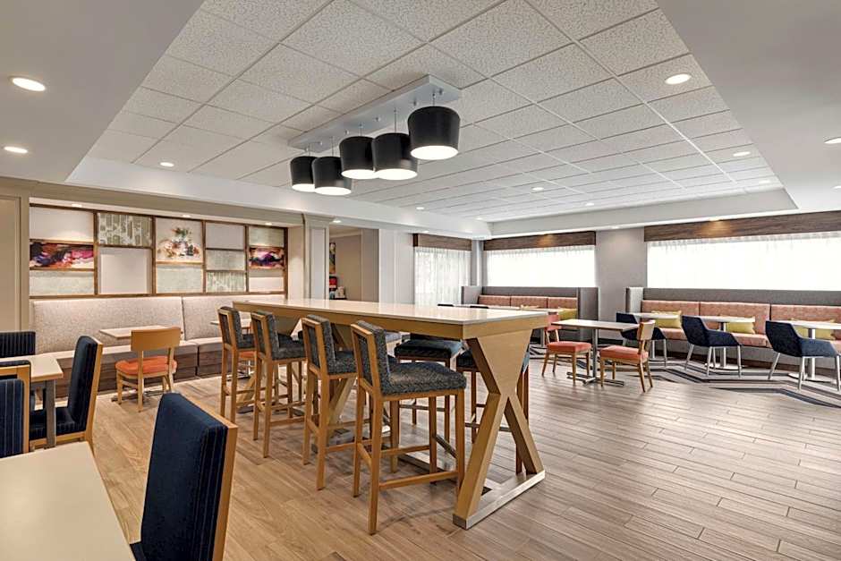 Hampton Inn By Hilton Waynesboro-Stuarts Draft