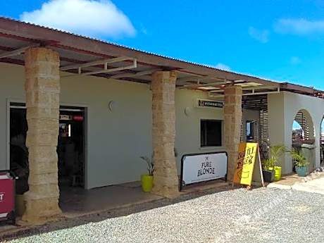 Shark Bay Hotel
