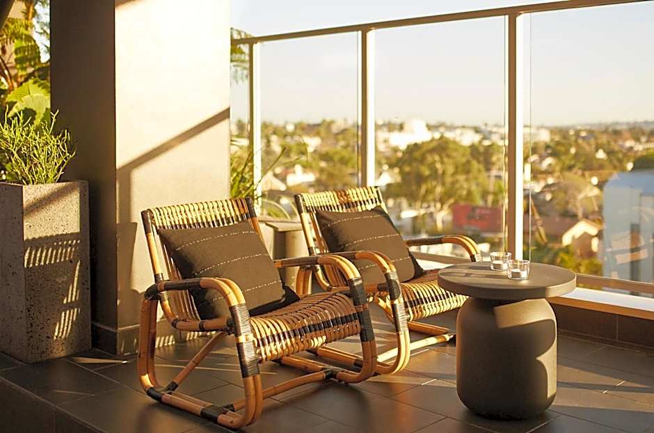 Kimpton Hotel Wilshire By IHG