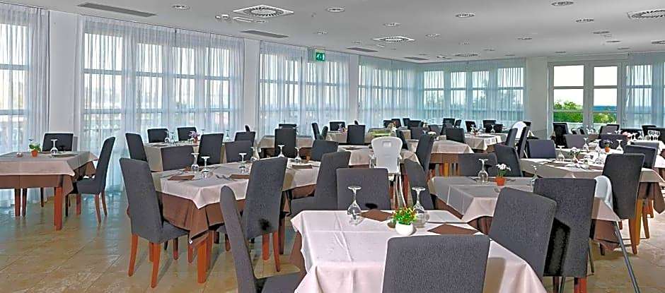 Villaggio Santa Monica